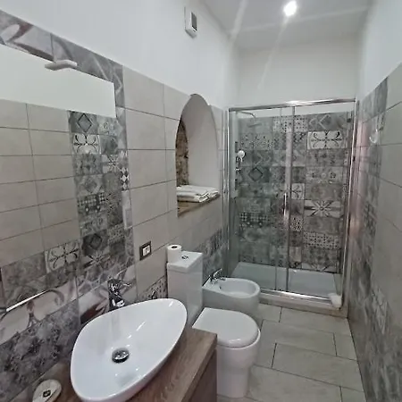 Le Vie Del Borgo 4* קסטיליונה די סיציליה